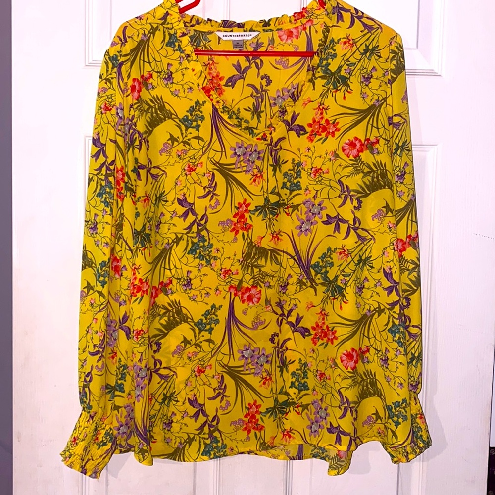 Cute floral dress shirt